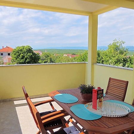 Vrh  Private Accommodation Kirincic מראה חיצוני תמונה